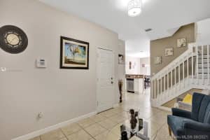 383 NE 37th Terrace, Homestead, FL 33033, Sold 12/01/21