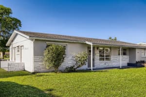 360 NW 39th St, Pompano Beach, FL 33064, Sold 11/09/21