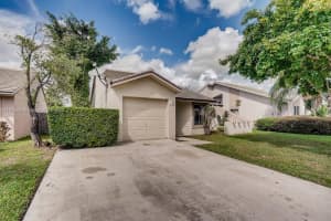 5925 Strawberry Lakes Cir, Lake Worth, FL 33463, Sold 02/18/22