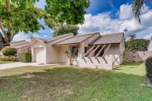 5925 Strawberry Lakes Cir, Lake Worth, FL 33463, Sold 02/18/22