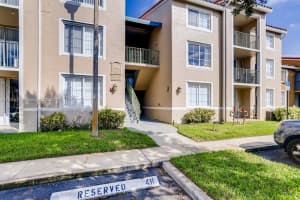 7856 Sonoma Springs Cir, Lake Worth, FL 33463, Sold 12/07/21