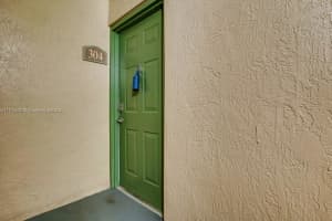 7856 Sonoma Springs Cir, Lake Worth, FL 33463, Sold 12/07/21