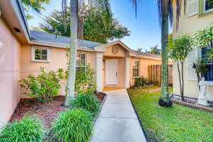 11730 SW 99th Ln, Miami, FL 33186, Sold 11/08/21
