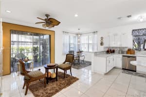 724 SW 120th Ave, Pembroke Pines, FL 33025, Sold 11/15/21