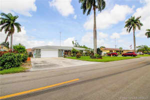 1405 NW 203rd St, Miami, FL 33169, Sold 01/05/22