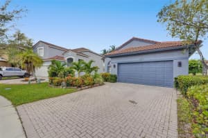1200 NW 192nd Ln, Pembroke Pines, FL 33029, Sold 11/15/21