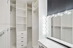 1930 NE 211th St, Miami, FL 33179, Sold 12/22/21