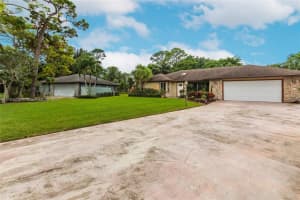 5425 Woods W Dr, Lake Worth, FL 33463, Sold 02/21/22