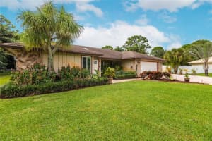 5425 Woods W Dr, Lake Worth, FL 33463, Sold 02/21/22
