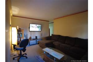 5310 NE 6th Ave C14, Oakland Park, FL 33334, Sold 12/17/21