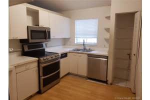 3084 Lighthouse Pl, Margate, FL 33063, Sold 11/03/21