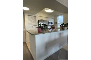 19501 W Country Club Dr, Aventura, FL 33180, Sold 11/23/21