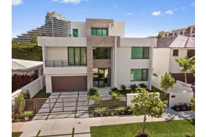 3402 NE 25th St, Fort Lauderdale, FL 33305, Sold 11/15/21