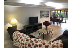 15903 Kingsmoor Way, Miami Lakes, FL 33014, Sold 11/17/21