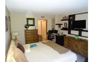 2801 NE 183rd St #210w, Aventura, FL 33160, Sold 12/16/21