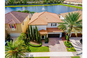 8626 NW 115th Pl, Medley, FL 33178, Sold 12/14/21