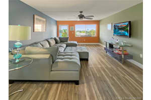 730 Pennsylvania Ave, Miami Beach, FL 33139, Sold 01/03/22