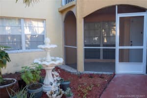 15605 SW 74th Cir Dr, Miami, FL 33193, Sold 11/15/21