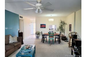 205 SE 11th Terrace, Dania Beach, FL 33004, Sold 11/24/21