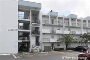 3000 Sunrise Lakes Dr E, Sunrise, FL 33322, Sold 11/03/21