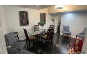 942 SW 112th Terrace, Pembroke Pines, FL 33025, Sold 11/08/21