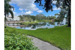 40 NW 76th Ave, Plantation, FL 33324, Sold 11/19/21
