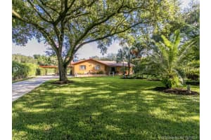 14301 SW 20th St, Davie, FL 33325, Sold 11/12/21