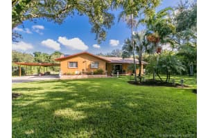 14301 SW 20th St, Davie, FL 33325, Sold 11/12/21