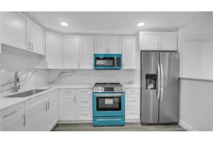 1901 Brickell Ave APT B1204, Miami, FL 33129, Sold 11/23/21