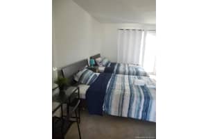 7904 West Dr #1, North Bay Village, FL 33141, Sold 12/30/21
