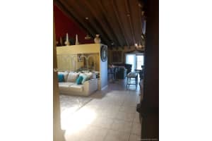 6201 NW 26th Ct, Sunrise, FL 33313, Sold 11/19/21