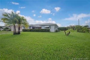 9508 NW 80th Ct, Tamarac, FL 33321, Sold 11/17/21
