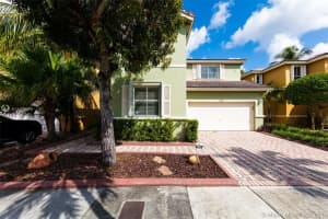 15541 SW 112th Dr, Miami, FL 33196, Sold 01/03/22