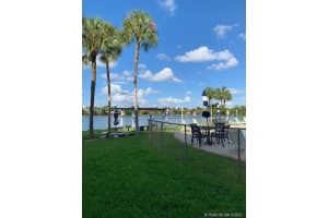 671 NE 195th St #112e, Miami, FL 33179, Sold 02/03/22