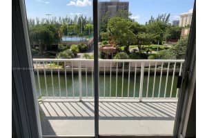 1650 NE 115th St, Miami, FL 33181, Sold 04/18/22