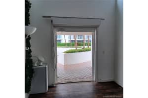 16485 Collins Ave, Sunny Isles Beach, FL 33160, Sold 10/29/21