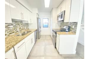 3401 N Country Club Dr, Aventura, FL 33180, Sold 11/11/21