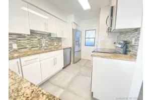 3401 N Country Club Dr, Aventura, FL 33180, Sold 11/11/21