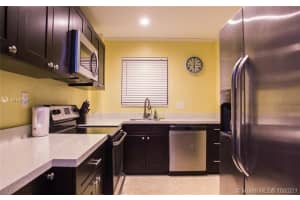 541 Blue Heron Dr, Hallandale Beach, FL 33009, Sold 11/29/21