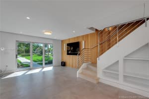 881 Ocean Dr, Key Biscayne, FL 33149, Sold 11/12/21