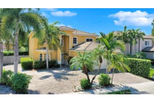 8878 SW 211th Ln, Cutler Bay, FL 33189, Sold 11/03/21
