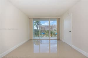7601 E Treasure Dr, North Bay Village, FL 33141, Sold 01/03/22