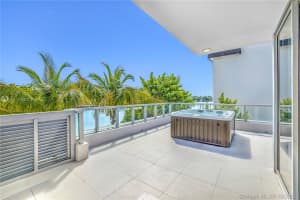 9521 E Bay Harbor Dr, Bay Harbor Islands, FL 33154, Sold 06/22/22