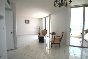 5555 Collins Ave #8z, Miami, FL 33140, Sold 02/16/22