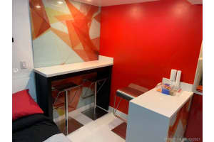 5445 Collins Ave, Miami Beach, FL 33140, Sold 02/23/22