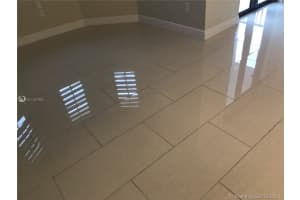 9800 NW 10 Terrace, Miami, FL 33172, Sold 01/06/22