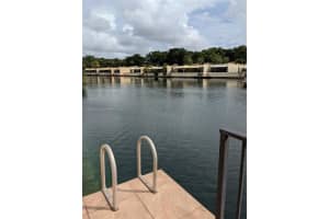 6954 Crown Gate Dr, Miami Lakes, FL 33014, Sold 03/10/22