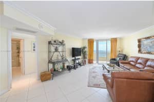 3180 S Ocean Dr, Hallandale Beach, FL 33009, Sold 12/03/21