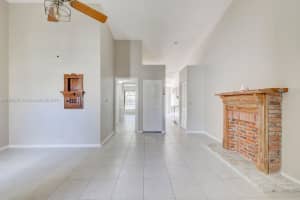 7380 NW 34th St, Lauderhill, FL 33319, Sold 12/02/21