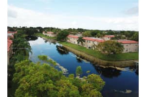 401 SW 86th Ave, Pembroke Pines, FL 33025, Sold 12/14/21